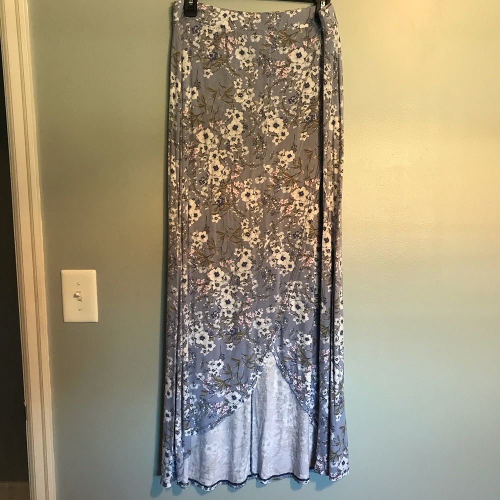 Floral High-Low Maxi Skirt